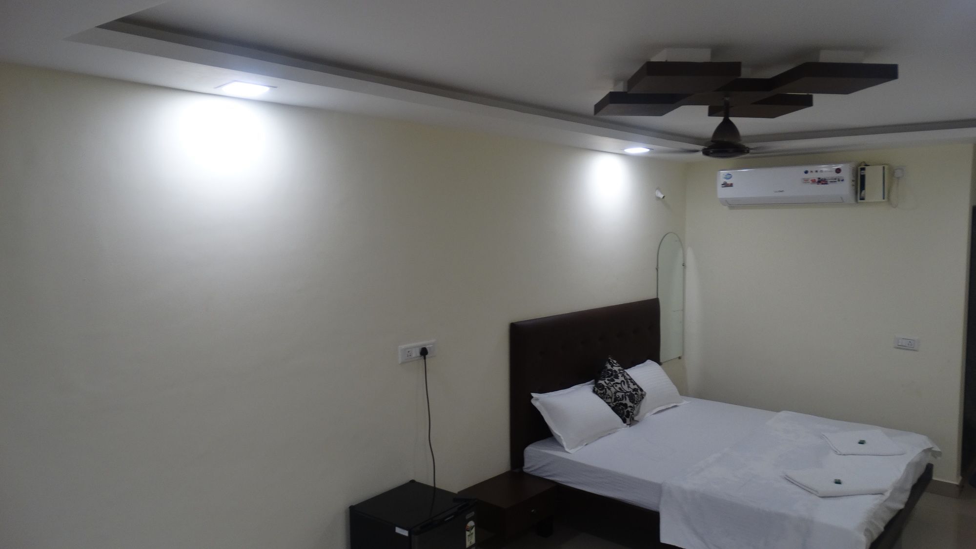 Hotel Swaraj The Goan Dream à Calangute Extérieur photo